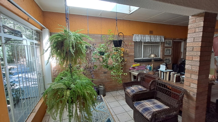 5 Bedroom Property for Sale in Parys Free State